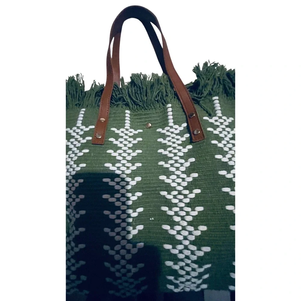 Green‎ White Woven Fringe Tote Bag Boho Knit Shoulder Bag with Leather Straps